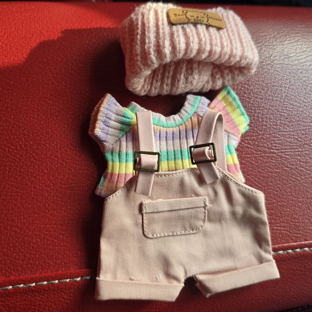 Labubu Outfit Set with Accessories